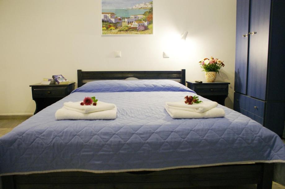 Athina Apartments Naxos Town Naxos City Esterno foto